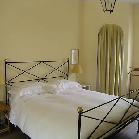 Sleeps 12 Pool Wifi